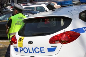 Тежкотоварен автомобил ТИР движещ се от Велико Търново към Русе