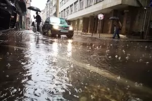 Жълт код за обилни валежи е обявен в 7 области 