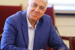 Според депутата от БСП и бивш вицепремие Румен Гечев обръщението