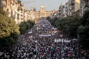 Чешкият премиер тръгна на война с Брюксел