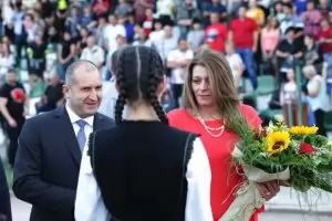 Радев: Традициите са ни съхранили като народ