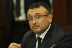 Младен Маринов: Няма нищо общо между последните случаи на грабежи