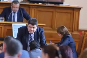 Подаването на финансови отчети на едно гише се отлага за 2022 г.