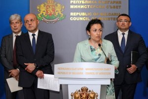 Половин България от понеделник е под карантина заради разрастващата се епидемия