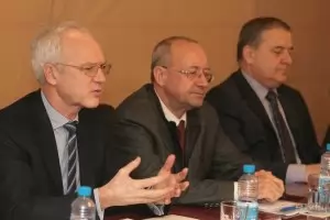 Цената на тока за бизнеса скочи с 84% за ден и над 200% за седмица