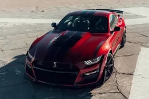 Ford пуска своя най-скъп и най-мощен модел