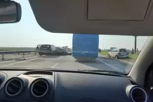 Верижна катастрофа с 6 автомобила на магистрала "Тракия"