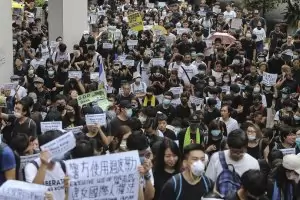 Хонконг оттегли закона за екстрадицията