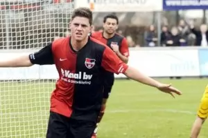 Мексиканец пристигна на проби в "Локо" (Пд)