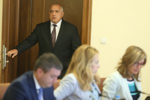 Докато Лаура Кьовеши ръководеше румънското Бюро за борба с корупцията