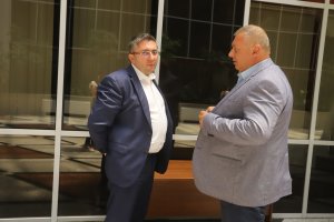 Нова експертна група ще смята какви да бъдат таксите за тежкия