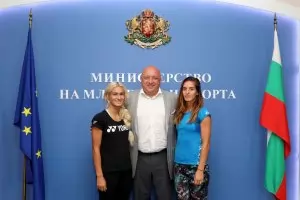 Сестри Стоеви промениха решението си - продължават да играят за България