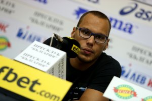 Антъни Иванов постави нов национален рекорд на 200 м бътерфлай