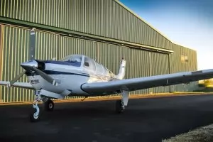 13-годишно китайче открадна два самолета поред