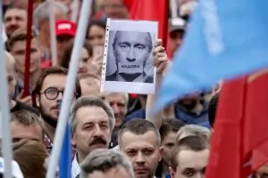 Почти 40% от руснаците не искат още един мандат на Путин