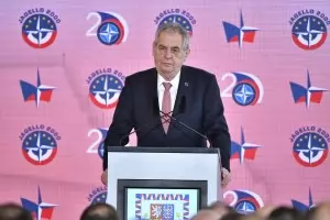 Сенатът дава на съд президента на
Чехия за нарушение на конституцията