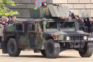 Въпреки че част от планираните средства за нова бойна техника