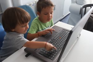 В опит да покажат иновативност и детските градини и дори