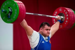 5-има щангисти са първите жертви на реанализа на допинг пробите от московската лаборатория