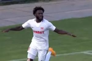 Играчи и фенове на Ботев" (Пд) се изпокараха при изненадващата загуба от "Царско село"