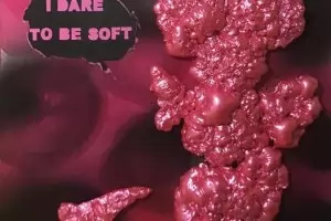 Ирина Трифонова търси начини за оцеляване в "глобалното село"