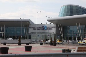 Поисканото от Летище София драстично вдигане на таксите за обслужване