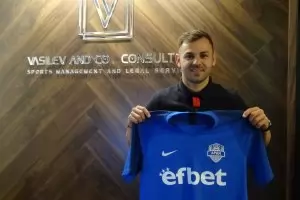 Делев ще възражда кариерата си в "Арда"