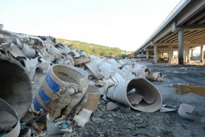 Три седмици след като пожар в незаконно депо за отпадъци