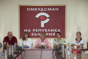 Силно сходство се забелязва в идеите на повечето от за