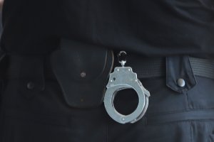 Прокуратурата поиска постоянен арест за директора на гимназията в Ихтиман