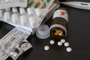 От днес всеки общопрактикуващ лекар и аптека могат да работят