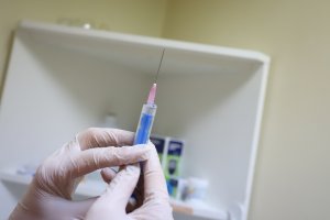 След като получи от болниците ценоразписите им за услуги извън