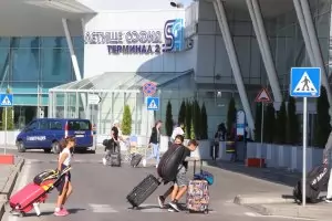 Летище София сваля с 99% таксите за полети от Америка и Азия