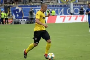  Трансфер в "Порто" обезсили още "Ботев" преди градското дерби