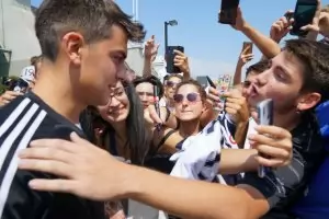  "Юнайтед" счупи рекорда за трансфер на защитник