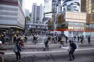 Обща стачка блокира Хонконг