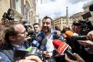 Крайнодесен лидер в Италия отива на съд заради мигранти