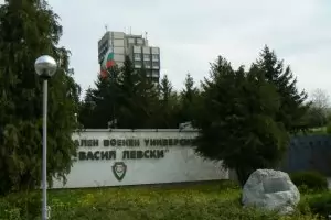 Националният военен университет обяви допълнителен прием