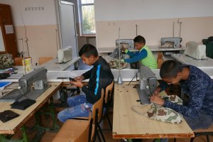 Преди няколко години острият недостиг на кадри за икономиката принуди