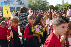 Не се очакват проблеми с кандидатстването за първи клас в