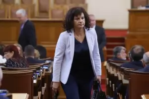  Депутатите си готвят предизборна ваканция