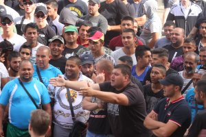 В пълен хаос премина вчера първият ден от безсрочния протест