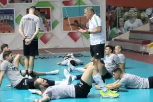 Националите поемат с малка кошница към Евроволей `19