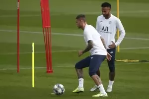 CAS намали наказанието на Неймар в Шампионската лига