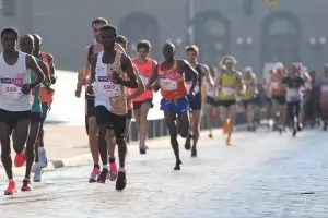  Кенийските маратонци чупят рекорди, побеждават и гърмят с допинг