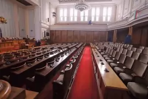 Депутатите започват работа с бюджета и антикорупционната комисия