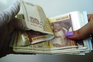 Напук на повсеместната съпротива на която се натъкнаха в петък