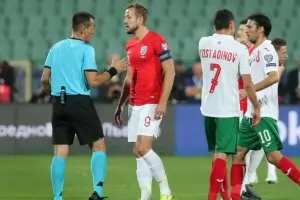 Англия ни разгроми с 6:0 насред София в скандален мач