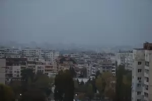 Столичната община замаза проблема с въздуха с няколко измити улици