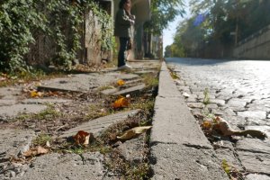 София е осъдена по редица дела да плати десетки левове